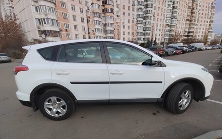 Toyota RAV4, 2016 год, 1 999 000 рублей, 4 фотография