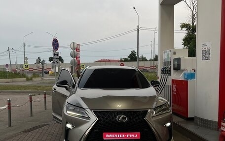 Lexus RX IV рестайлинг, 2017 год, 2 950 000 рублей, 1 фотография