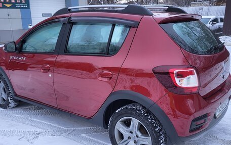 Renault Sandero II рестайлинг, 2020 год, 1 550 000 рублей, 7 фотография