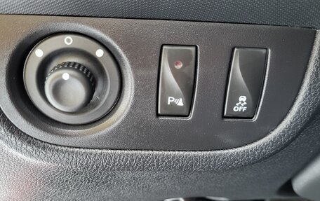 Renault Sandero II рестайлинг, 2020 год, 1 550 000 рублей, 17 фотография