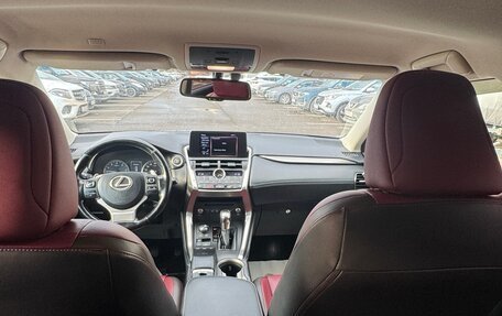 Lexus NX I, 2017 год, 3 220 000 рублей, 20 фотография