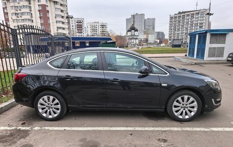 Opel Astra J, 2014 год, 950 000 рублей, 4 фотография
