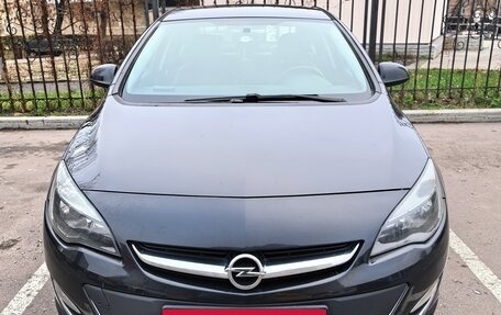 Opel Astra J, 2014 год, 950 000 рублей, 2 фотография