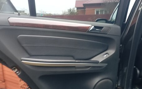 Mercedes-Benz GL-Класс, 2007 год, 1 000 000 рублей, 34 фотография