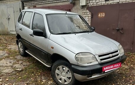 Chevrolet Niva I рестайлинг, 2004 год, 235 000 рублей, 6 фотография