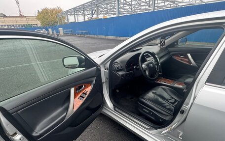 Toyota Camry, 2007 год, 1 130 000 рублей, 6 фотография