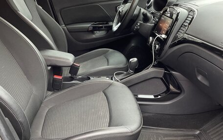 Renault Kaptur I рестайлинг, 2021 год, 1 940 000 рублей, 10 фотография