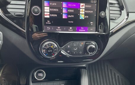 Renault Kaptur I рестайлинг, 2021 год, 1 940 000 рублей, 16 фотография