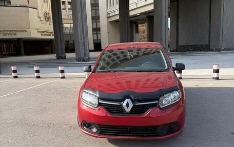 Renault Logan II, 2014 год, 650 000 рублей, 1 фотография