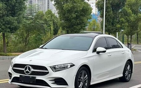 Mercedes-Benz A-Класс, 2022 год, 2 290 000 рублей, 1 фотография