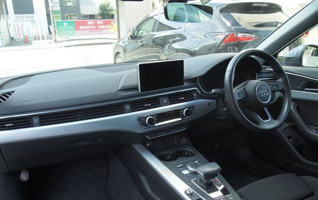 Audi A4, 2018 год, 1 500 035 рублей, 9 фотография