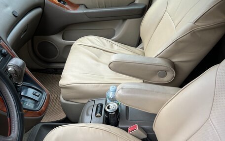 Lexus RX IV рестайлинг, 2000 год, 585 000 рублей, 13 фотография