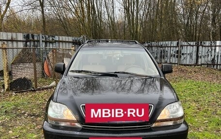 Lexus RX IV рестайлинг, 2000 год, 585 000 рублей, 5 фотография