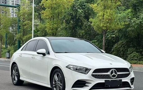 Mercedes-Benz A-Класс, 2022 год, 2 290 000 рублей, 3 фотография