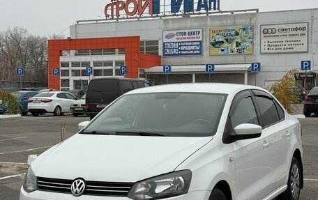 Volkswagen Polo VI (EU Market), 2015 год, 870 000 рублей, 2 фотография