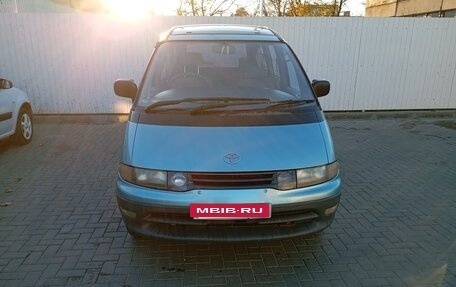 Toyota Estima III рестайлинг -2, 1993 год, 430 000 рублей, 3 фотография