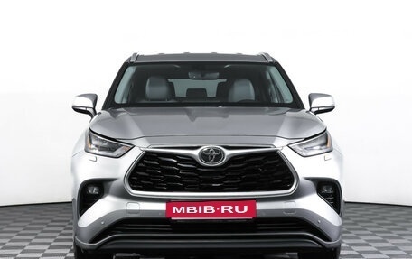 Toyota Highlander, 2021 год, 4 975 000 рублей, 2 фотография