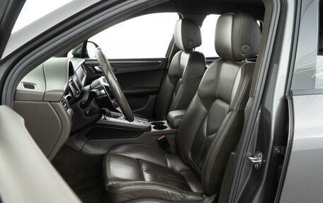 Porsche Macan I рестайлинг, 2018 год, 3 698 097 рублей, 10 фотография