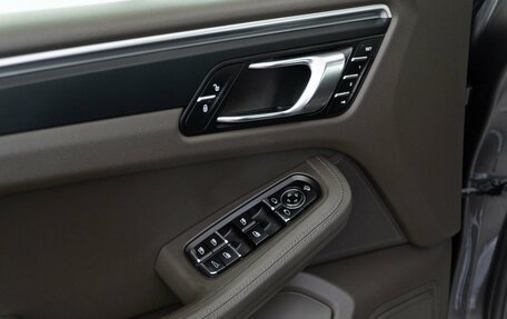 Porsche Macan I рестайлинг, 2018 год, 3 698 097 рублей, 17 фотография