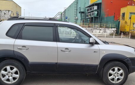 Hyundai Tucson III, 2005 год, 680 000 рублей, 11 фотография