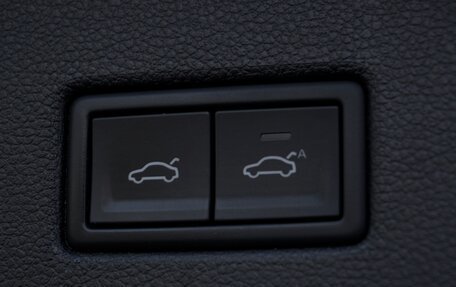 Volkswagen Tiguan II, 2020 год, 3 300 000 рублей, 11 фотография