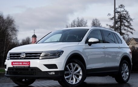 Volkswagen Tiguan II, 2020 год, 3 300 000 рублей, 2 фотография