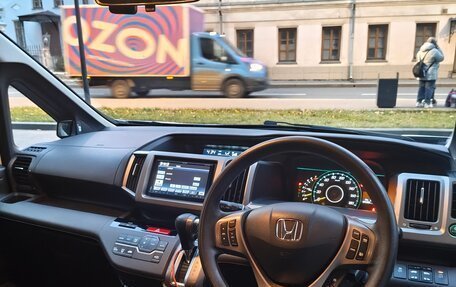 Honda Stepwgn IV, 2013 год, 1 399 000 рублей, 13 фотография