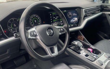 Volkswagen Touareg III, 2019 год, 6 500 000 рублей, 15 фотография