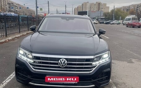 Volkswagen Touareg III, 2019 год, 6 500 000 рублей, 20 фотография