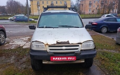 Chevrolet Niva I рестайлинг, 2005 год, 130 000 рублей, 5 фотография