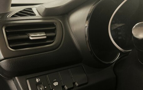 KIA Rio III рестайлинг, 2011 год, 700 000 рублей, 8 фотография