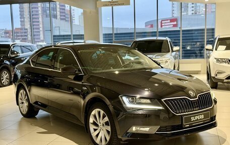 Skoda Superb III рестайлинг, 2016 год, 1 990 000 рублей, 9 фотография