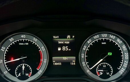 Skoda Superb III рестайлинг, 2016 год, 1 990 000 рублей, 13 фотография