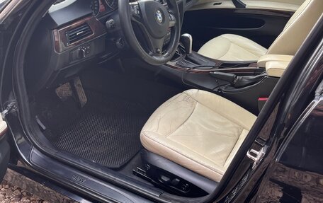 BMW 3 серия, 2005 год, 807 999 рублей, 9 фотография