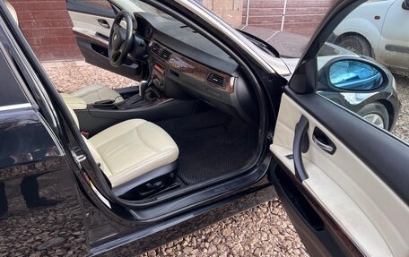 BMW 3 серия, 2005 год, 807 999 рублей, 8 фотография