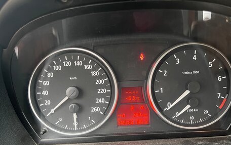 BMW 3 серия, 2005 год, 807 999 рублей, 12 фотография