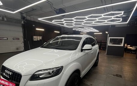 Audi Q7, 2011 год, 3 245 000 рублей, 4 фотография