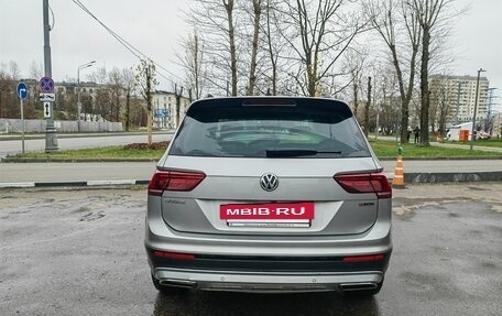 Volkswagen Tiguan II, 2020 год, 3 000 000 рублей, 6 фотография