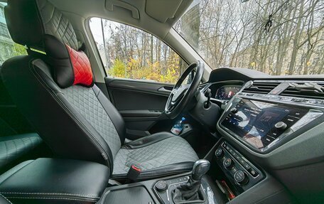 Volkswagen Tiguan II, 2020 год, 3 000 000 рублей, 19 фотография