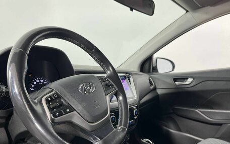 Hyundai Solaris II рестайлинг, 2017 год, 1 190 000 рублей, 24 фотография