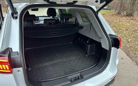 Chery Tiggo 8 Pro, 2023 год, 2 200 000 рублей, 9 фотография