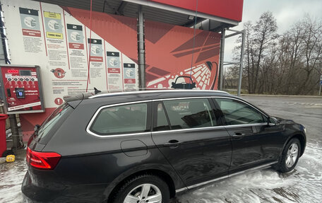 Volkswagen Passat B8 рестайлинг, 2017 год, 3 550 000 рублей, 5 фотография