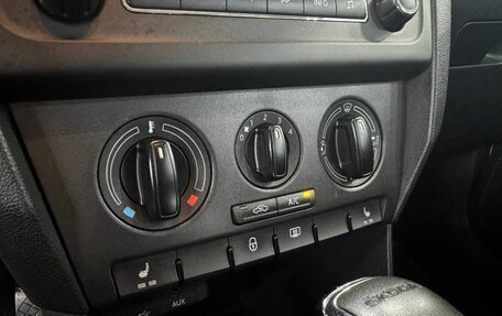 Skoda Rapid I, 2015 год, 1 299 900 рублей, 11 фотография