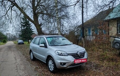 Renault Koleos I рестайлинг 2, 2014 год, 1 250 000 рублей, 28 фотография