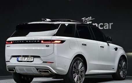 Land Rover Range Rover Sport, 2022 год, 8 816 000 рублей, 3 фотография