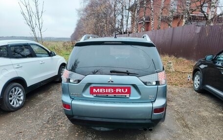 Mitsubishi Outlander III рестайлинг 3, 2008 год, 715 000 рублей, 12 фотография