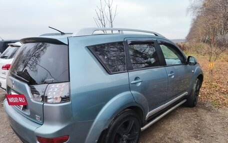 Mitsubishi Outlander III рестайлинг 3, 2008 год, 715 000 рублей, 11 фотография
