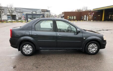 Renault Logan I, 2011 год, 390 000 рублей, 4 фотография