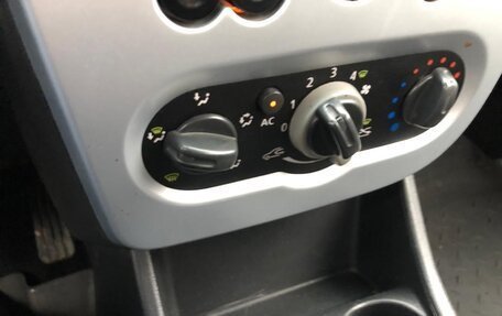 Renault Logan I, 2011 год, 390 000 рублей, 14 фотография