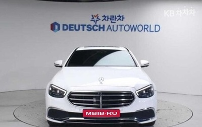 Mercedes-Benz E-Класс, 2022 год, 3 600 000 рублей, 1 фотография